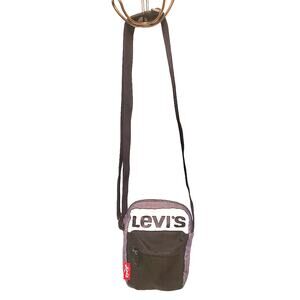 Levi's shoulder side bag black and white small side bag